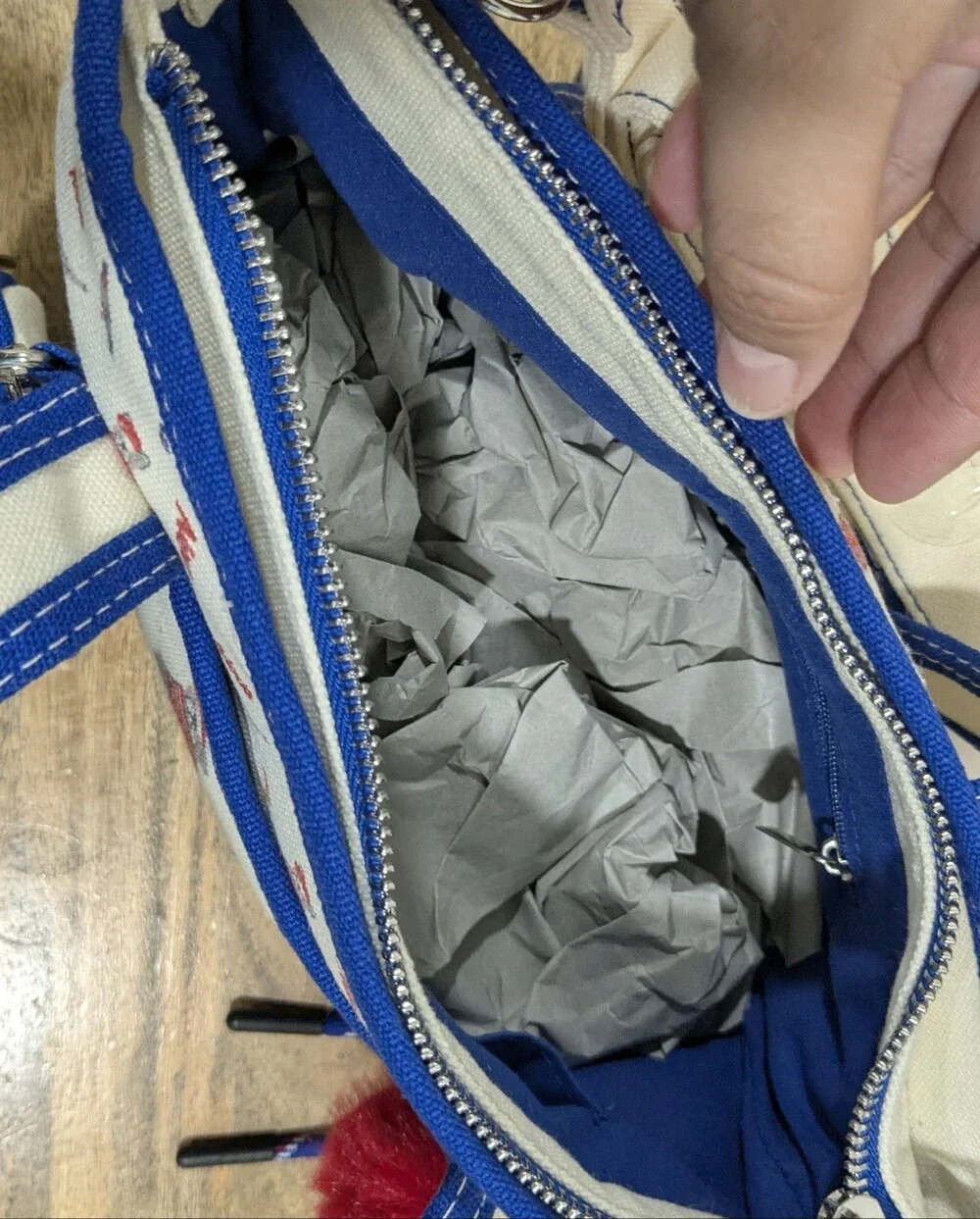 Aeropostale! Tic Toc French Bulldog Mini Tote